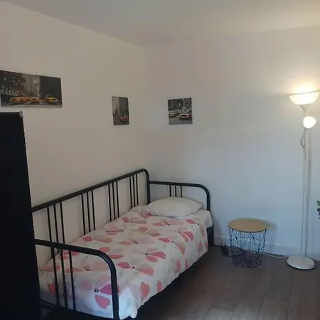 Cool Apartment *