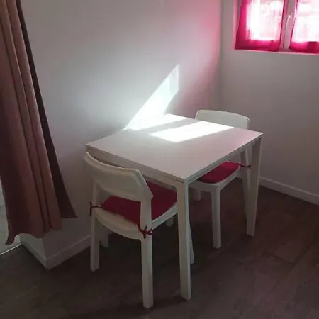 Apartment Cool Bonsecours